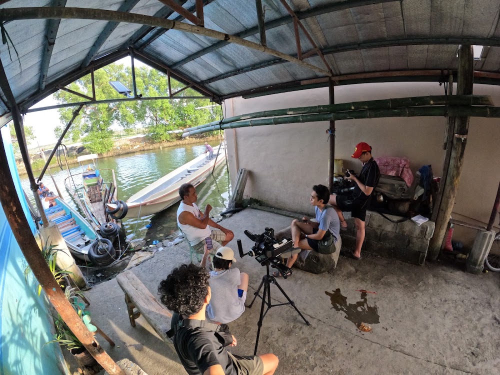 Behind the scenes from Daíng (Woes)