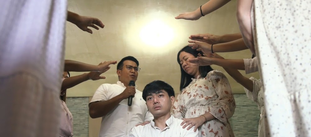 Still from Cash Cash To Heaven