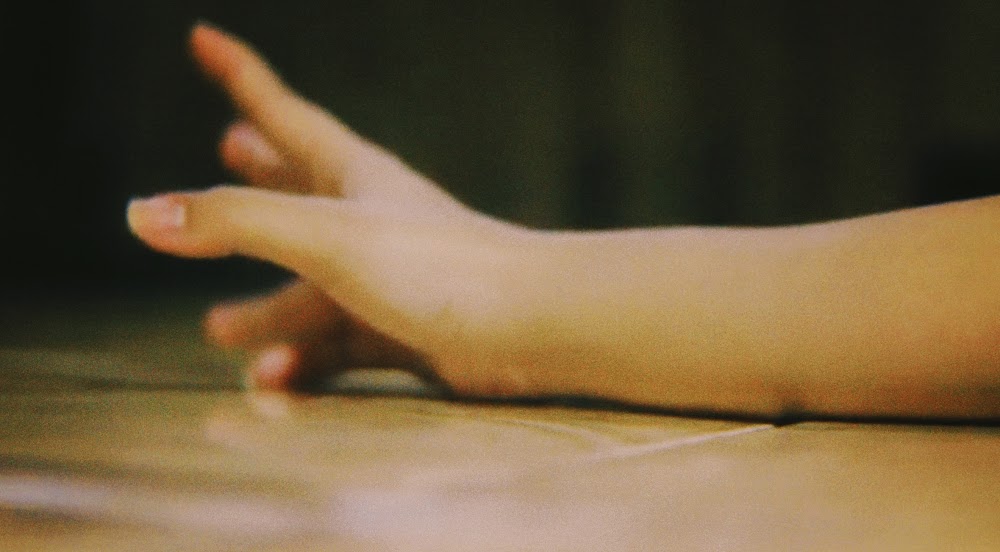 Still from Ang Limangdaan ni Mama