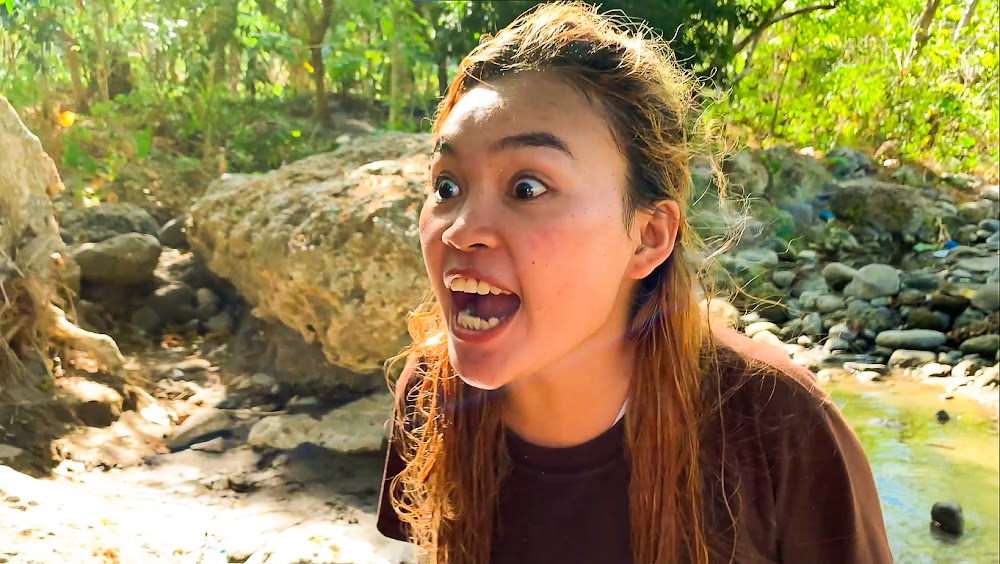 Still from Mga Ulol