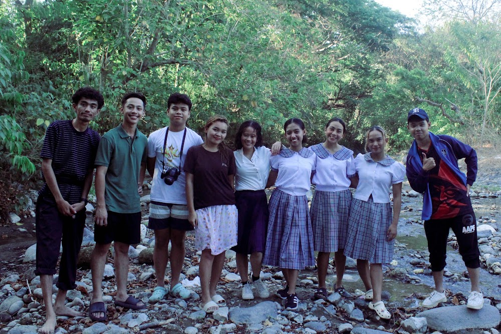 Behind the scenes from Mga Ulol